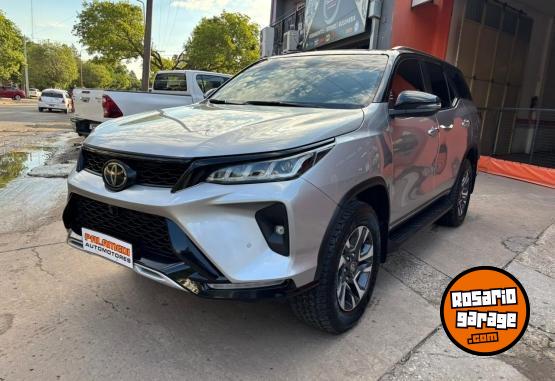 Camionetas - Toyota SW4 2.8 TDI DIAMOND 2022 2022 Diesel 90000Km - En Venta