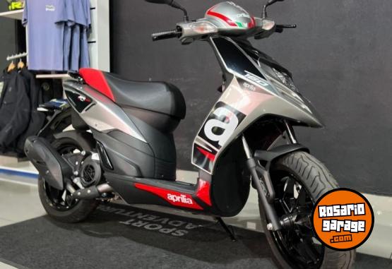 Motos - Aprilia SR 160 2025 Nafta 500Km - En Venta