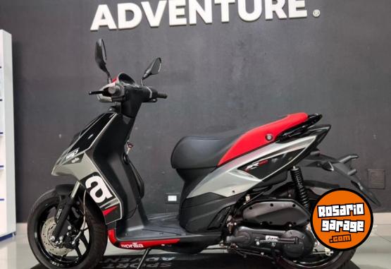 Motos - Aprilia SR 160 2025 Nafta 500Km - En Venta