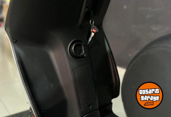 Motos - Aprilia SR 160 2025 Nafta 500Km - En Venta