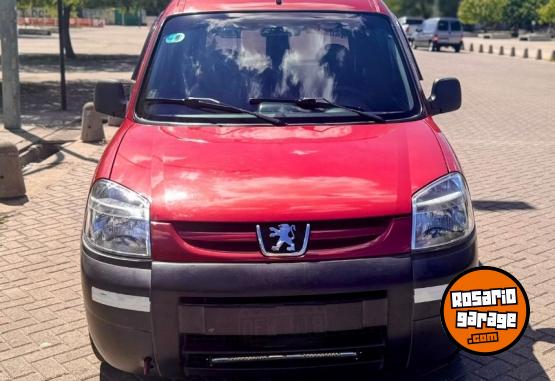 Utilitarios - Peugeot PARTNER CONFORT 1.4 2014 GNC  - En Venta