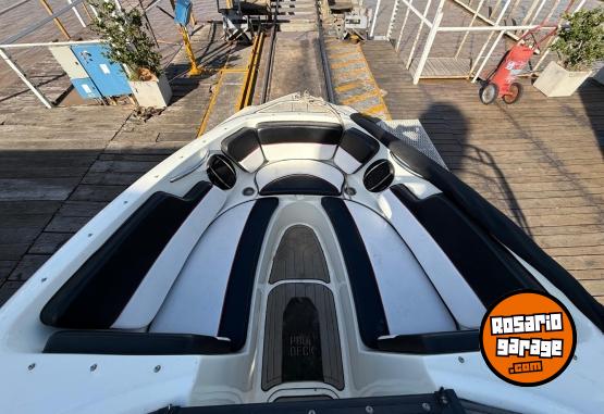 Embarcaciones - Lancha Classer 206 - EVINRUDE 150HP + TRAILER PREMIUM - En Venta