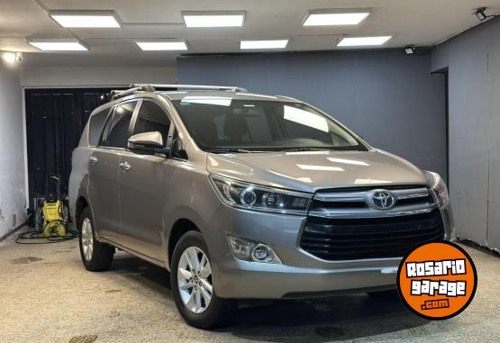 Camionetas - Toyota Innova 2019 Nafta 139700Km - En Venta