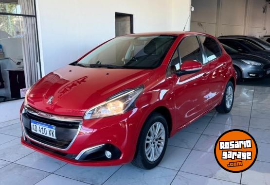 Autos - Peugeot 208 ALLURE 2019 Nafta 85000Km - En Venta