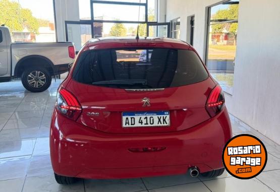 Autos - Peugeot 208 ALLURE 2019 Nafta 85000Km - En Venta
