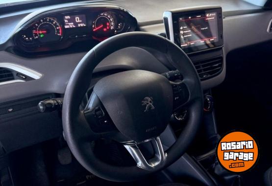 Autos - Peugeot 208 ALLURE 2019 Nafta 85000Km - En Venta