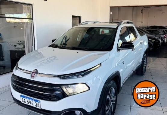 Camionetas - Fiat TORO VOLCANO PACK PREMIUM 2016 Diesel 130000Km - En Venta