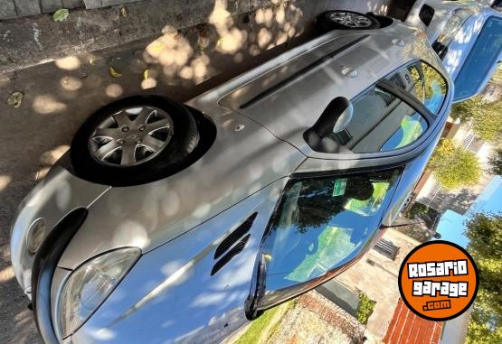 Autos - Peugeot 206 2007 Nafta 135000Km - En Venta