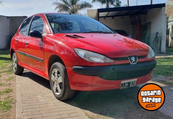 Autos - Peugeot 206 2010 Nafta 120000Km - En Venta
