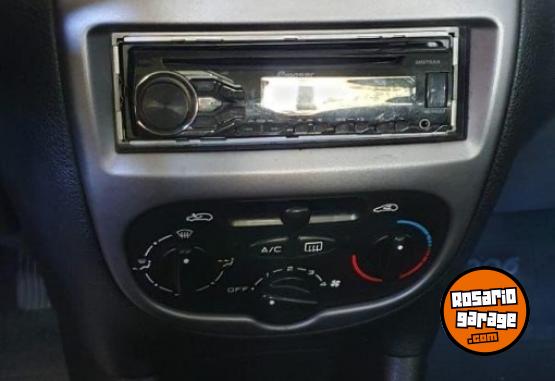 Autos - Peugeot 206 2010 Nafta 120000Km - En Venta