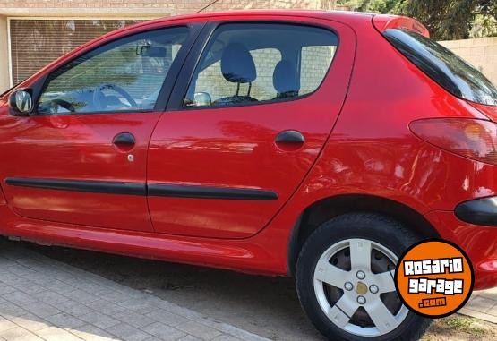 Autos - Peugeot 206 2010 Nafta 120000Km - En Venta