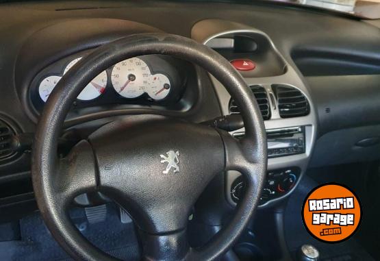 Autos - Peugeot 206 2010 Nafta 120000Km - En Venta
