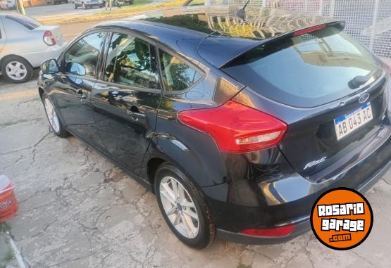 Autos - Ford Focus 2017 Nafta 140000Km - En Venta