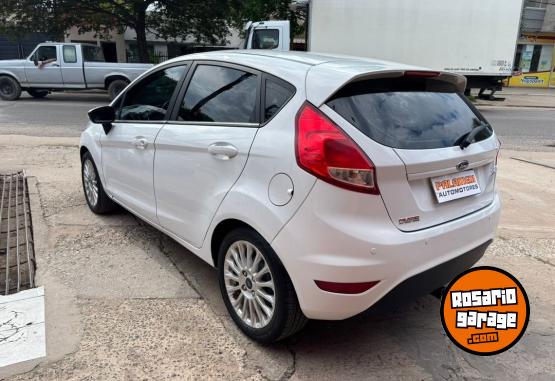 Autos - Ford Fiesta Kinetic 1.6 SE 2017 Nafta 124000Km - En Venta