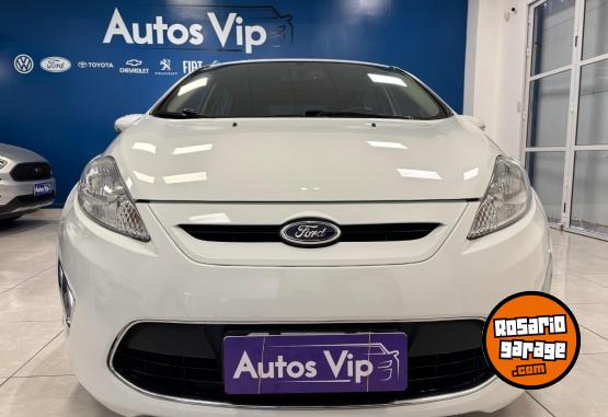 Autos - Ford FIESTA KD TITANIUM 2012 Nafta 77000Km - En Venta