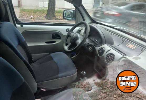 Utilitarios - Renault Kangoo 1.6 2011 GNC 270000Km - En Venta