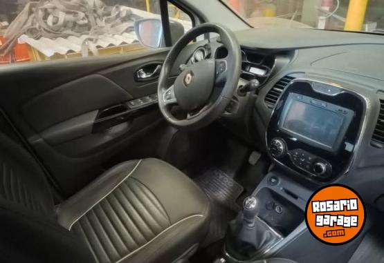 Autos - Renault Captur 2017 Diesel 30000Km - En Venta