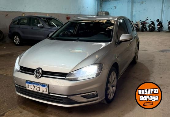 Autos - Volkswagen Golf 2018 Nafta 107000Km - En Venta