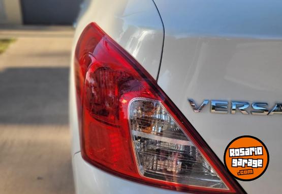Autos - Nissan Versa Advance 2017 Nafta 170000Km - En Venta
