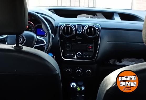 Utilitarios - Renault Kangoo 2018 Nafta 120000Km - En Venta