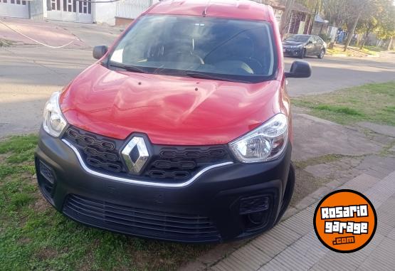 Utilitarios - Renault Kangoo 2018 Nafta 120000Km - En Venta