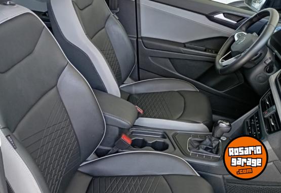 Camionetas - Volkswagen Taos Confortline TSI 2023 Nafta 57000Km - En Venta