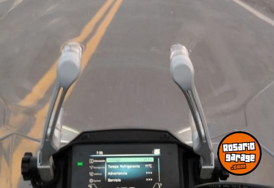 Motos - CF 650MT 2022 Nafta 11000Km - En Venta