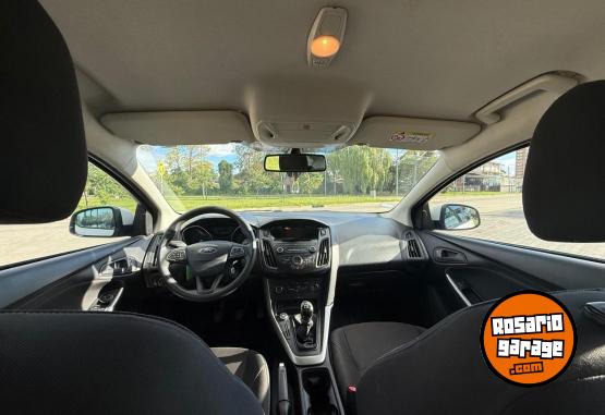 Autos - Ford Focus 2016 Nafta 120000Km - En Venta