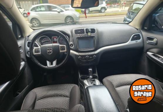 Camionetas - Dodge Journey SXT 2014 Nafta 111111Km - En Venta