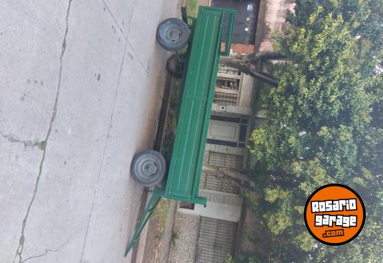 Camiones y Grúas - Acoplado - En Venta