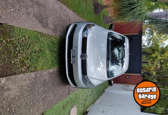 Camionetas - Volkswagen Saveiro 2015 GNC 172000Km - En Venta