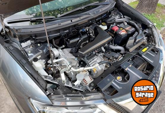 Camionetas - Nissan XTrail X-Trail 2022 Nafta 63000Km - En Venta