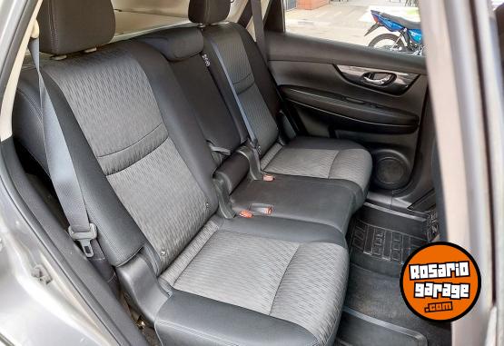 Camionetas - Nissan XTrail X-Trail 2022 Nafta 63000Km - En Venta