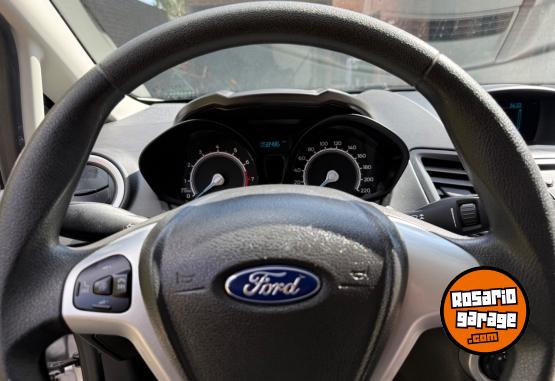 Autos - Ford Fiesta 2019 Nafta 58400Km - En Venta