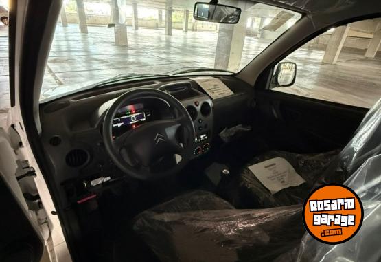 Utilitarios - Citroen BERLINGO FURGON HDI 2026 Diesel 0Km - En Venta