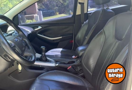 Autos - Ford Focus SE-PLUS 2014 Nafta 125000Km - En Venta