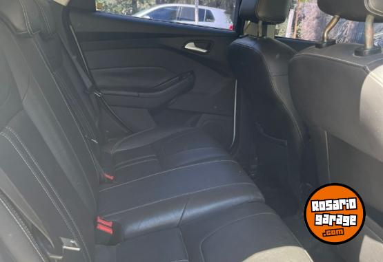Autos - Ford Focus SE-PLUS 2014 Nafta 125000Km - En Venta