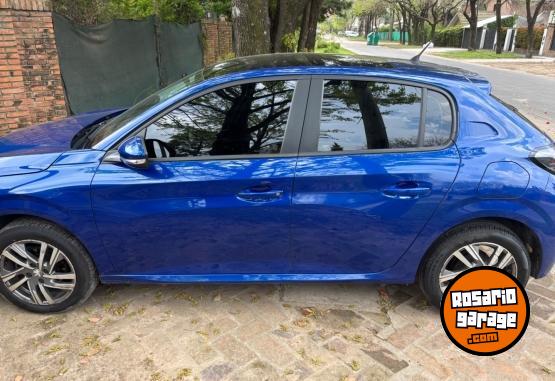 Autos - Peugeot 208 2021 Nafta 112000Km - En Venta