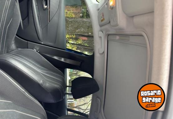 Autos - Peugeot 208 2021 Nafta 112000Km - En Venta