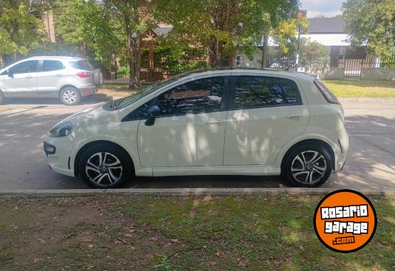 Autos - Fiat Punto Sport Black Motion 2016 Nafta 91000Km - En Venta