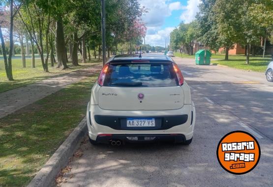 Autos - Fiat Punto Sport Black Motion 2016 Nafta 91000Km - En Venta