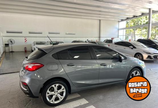 Autos - Chevrolet Cruze 5p LT 1.4N 2022 Nafta 42497Km - En Venta