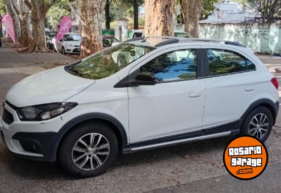 Autos - Chevrolet Onix activ 2018 GNC 84000Km - En Venta