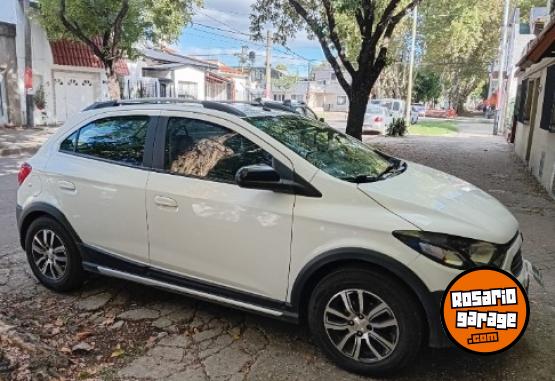 Autos - Chevrolet Onix activ 2018 GNC 84000Km - En Venta