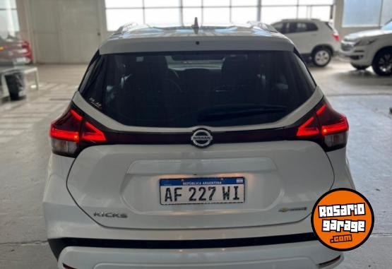 Autos - Nissan Kicks Advance CVT 2022 Nafta 69000Km - En Venta