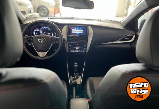 Autos - Toyota Yaris S CVT 2019 Nafta 69851Km - En Venta