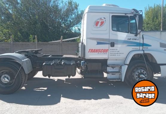 Camiones y Gr�as - MERCEDES BENZ LS-1634, A�O 2008, MUY BUEN ESTADO!!! - En Venta