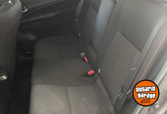 Autos - Toyota Yaris XLS CVT 2022 Nafta 60300Km - En Venta