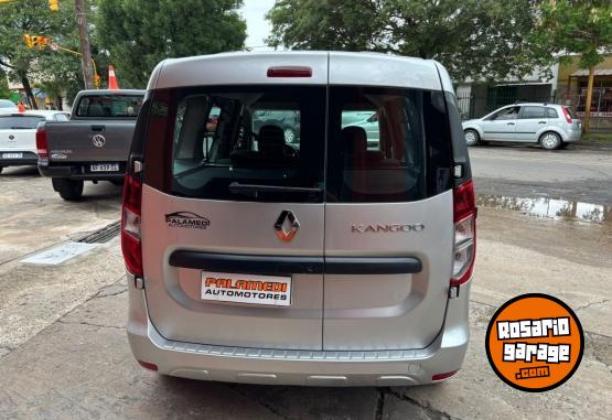 Autos - Renault Kangoo 1.6 SCE LIFE 2023 2023 Nafta 25200Km - En Venta