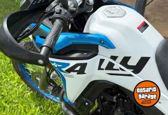 Motos - Voge Rally 300 2024 Nafta 1691Km - En Venta